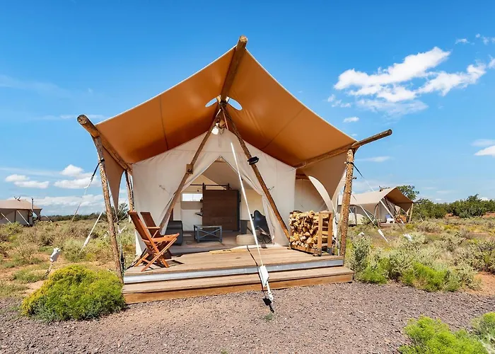 Under Canvas Grand Canyon Campo de lujo 4*