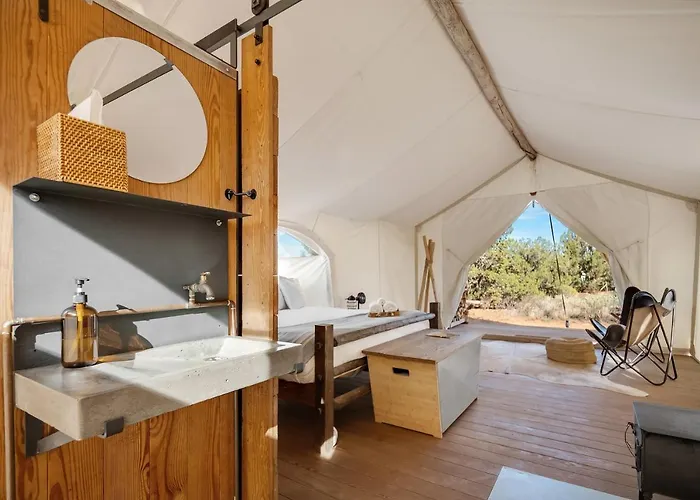 Under Canvas Grand Canyon Campo de lujo